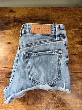 Pacific Sunwear Light Wash Denim Cutoff Shorts